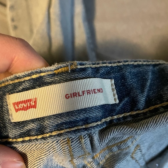 levi’s girlfriend jean - Picture 4 of 4